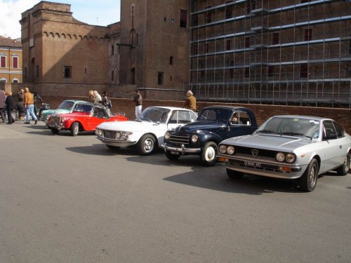 Clasic car parade in Ferrara